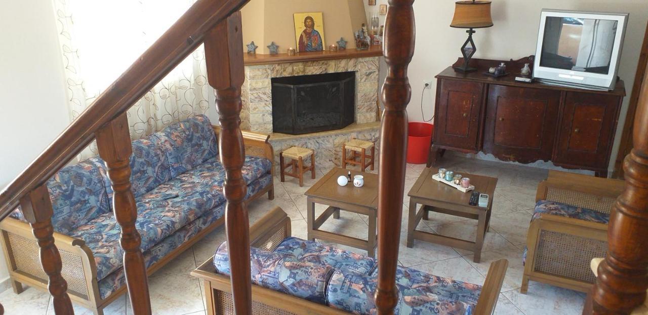 Toulas House Elika Экстерьер фото